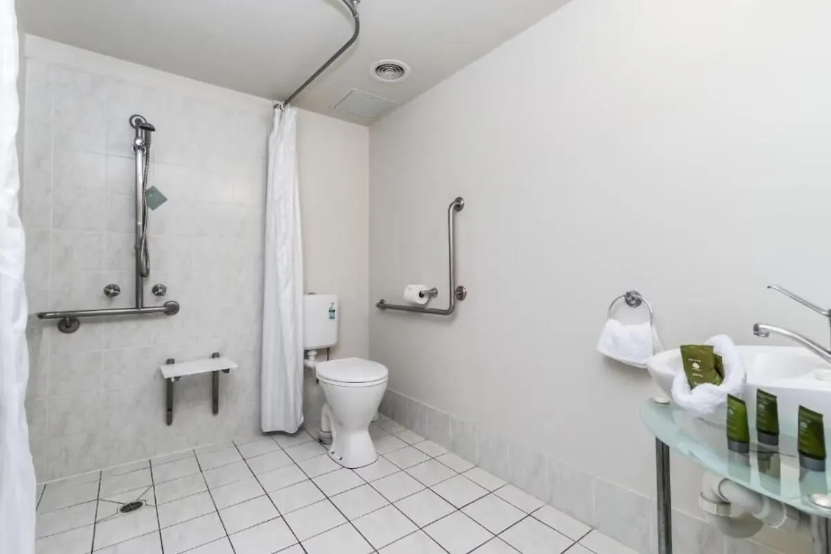 **** Aparthotel Parkview Apartments Brisbane Australia
