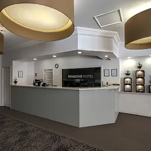 Pensione Hotel Perth Отель Перт