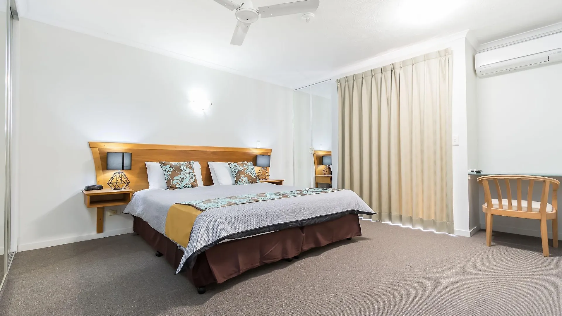 Parkview Apartments Brisbane Aparthotel